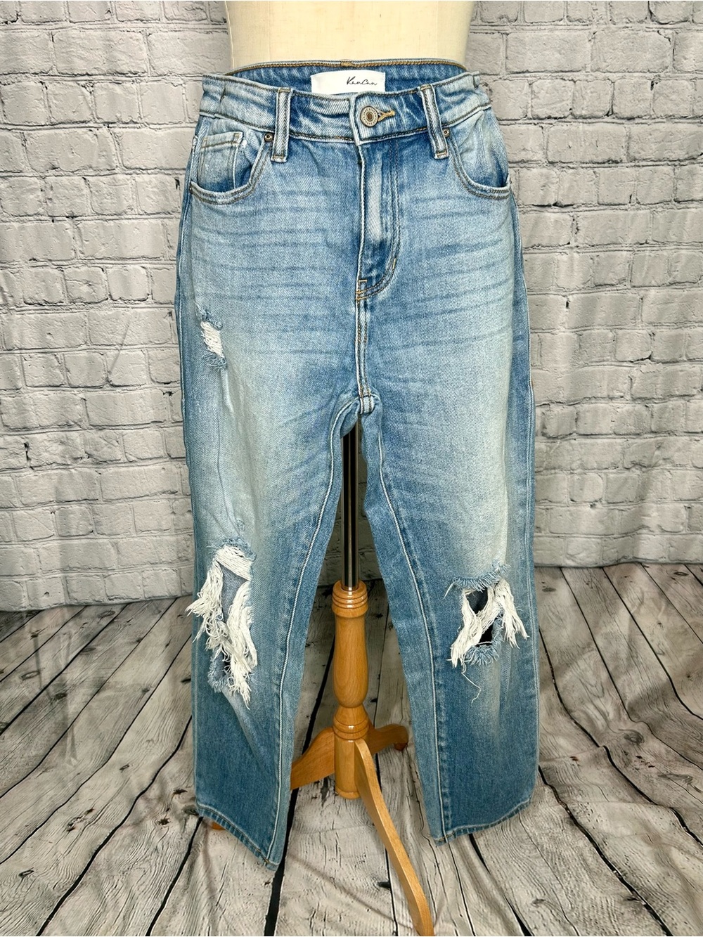 KanCan Light Wash Distressed High Rise Mom Distressed Jeans